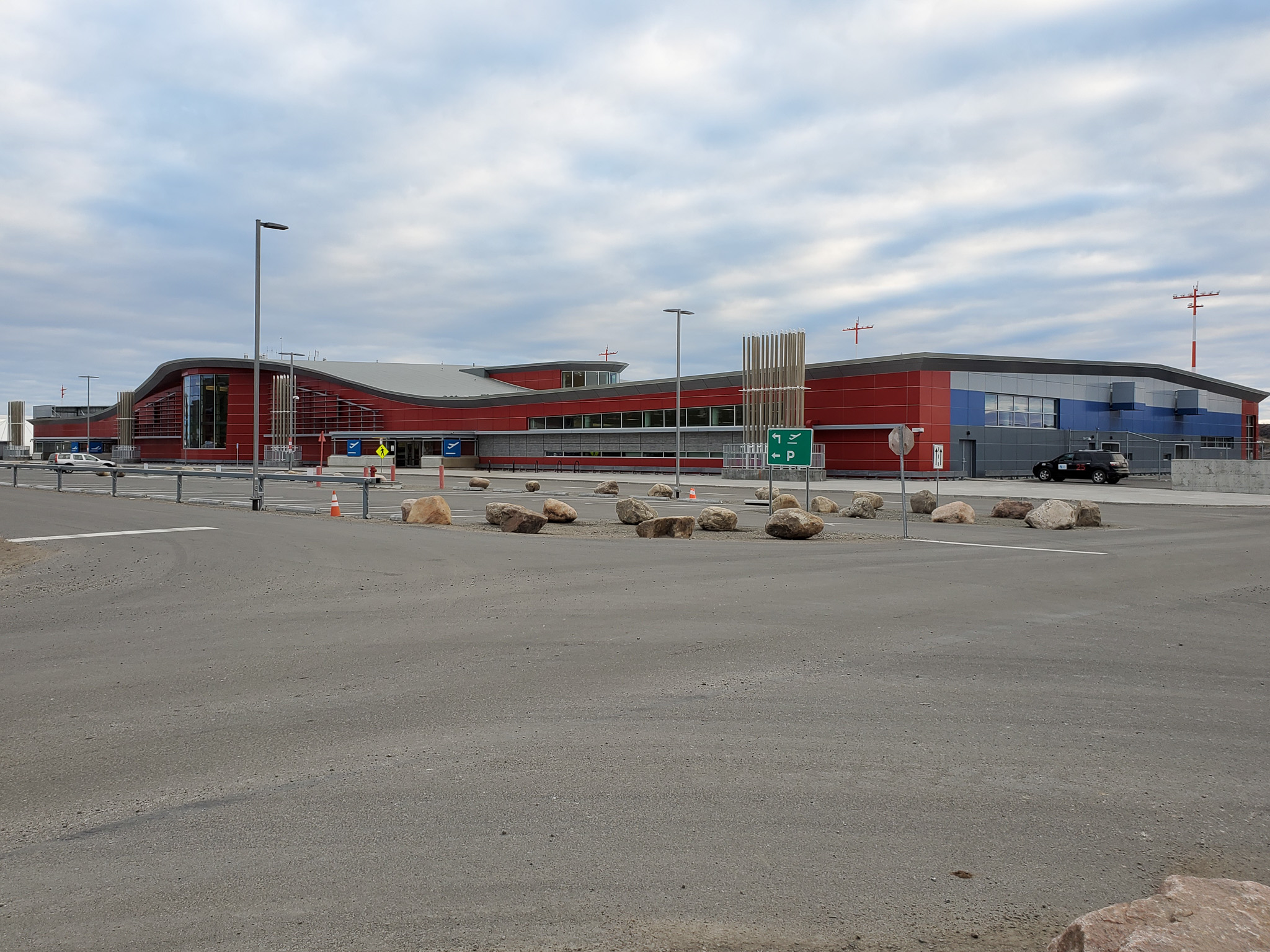 Iqaluit airport front entrance and parking lot